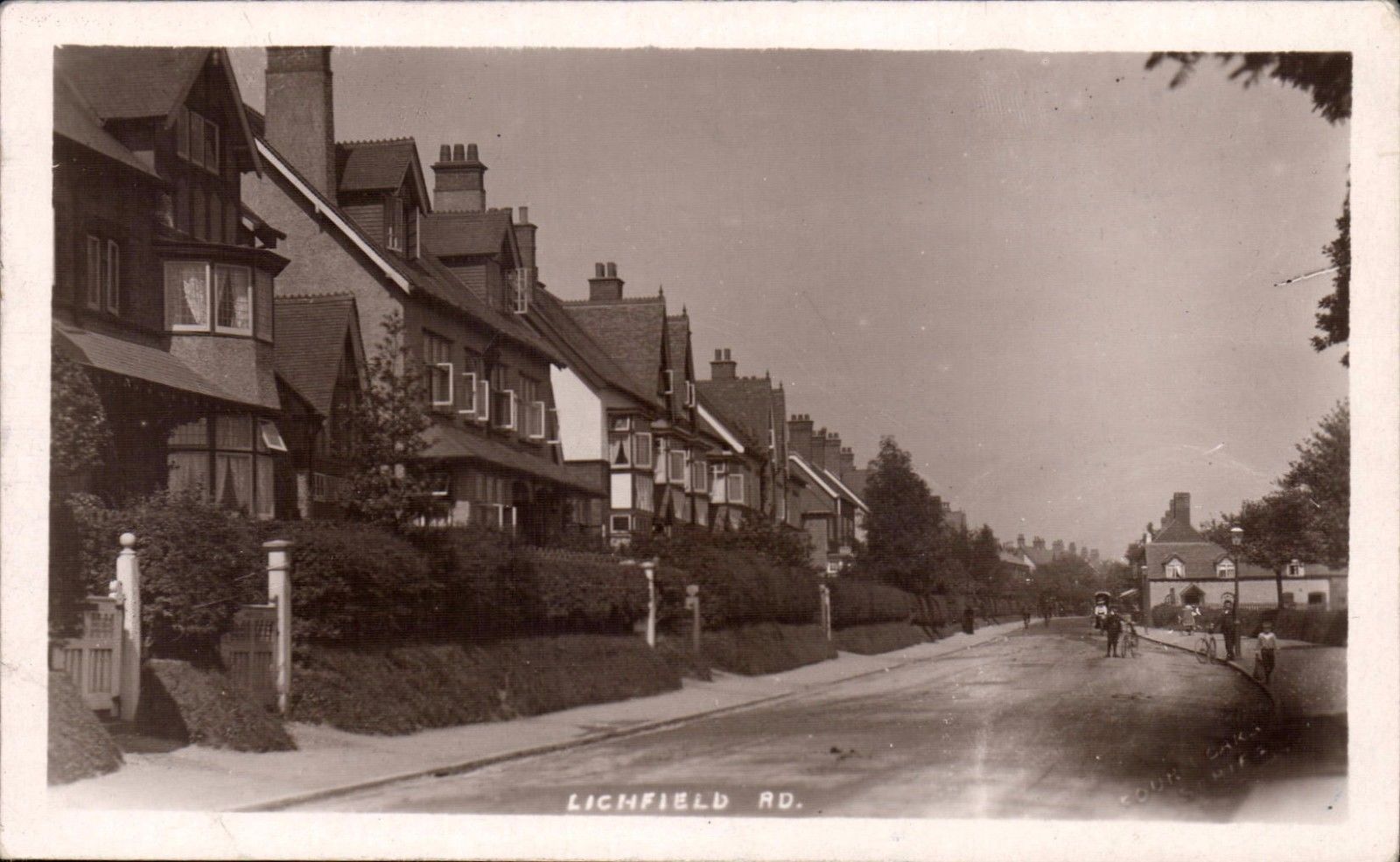 Lichfield Road opposite Cremorne Road