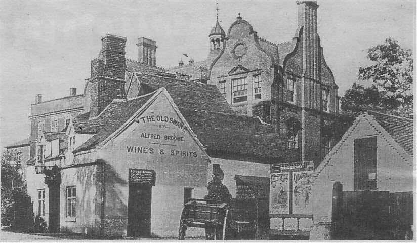 The Top Swan demolished 1904